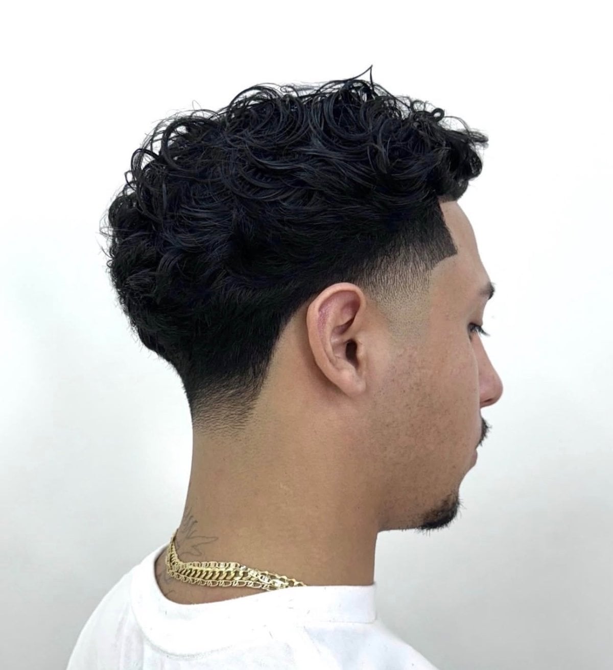 Steven - Modern style