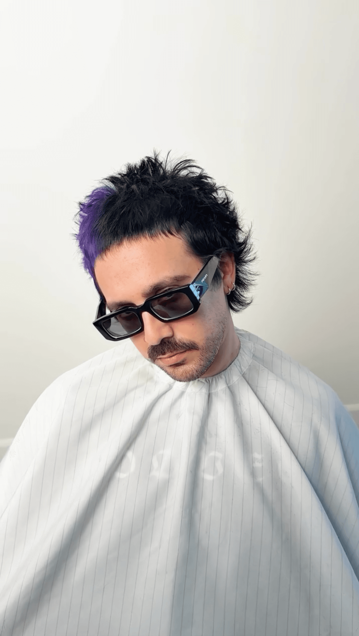 Close-up detailing - scissor work